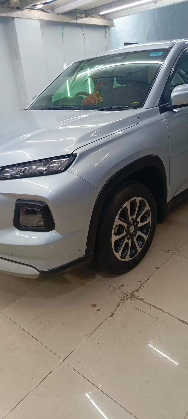 Auto glow car spa servicing near borivali